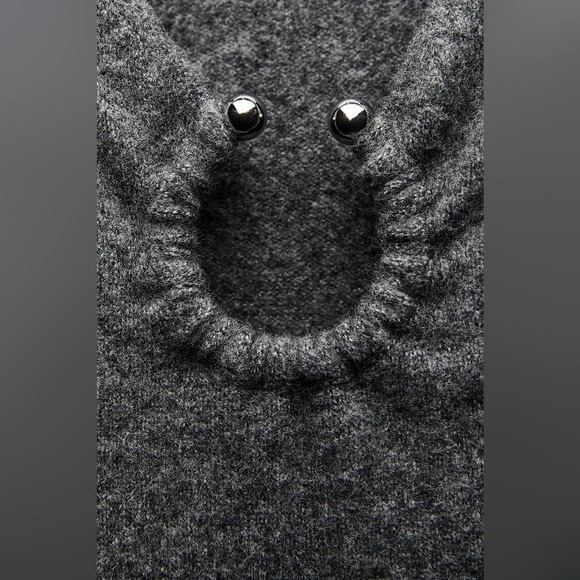 Zara NWT gray short sleeve sweater knit mini dress, silver ring metal applique - Picture 5 of 5